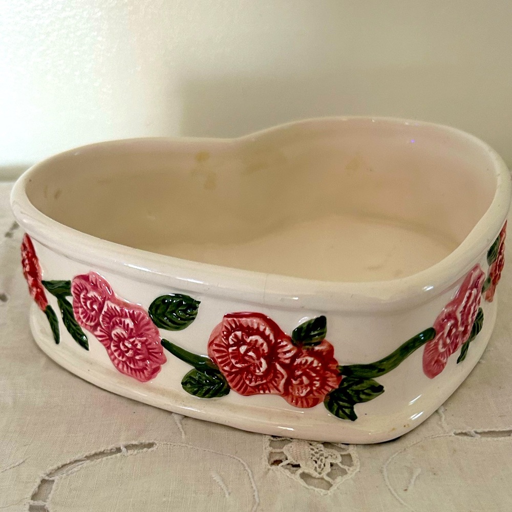 Heart Shaped Ceramic Trinket Candy Dish Bowl with Flower Pattern Valentines Day